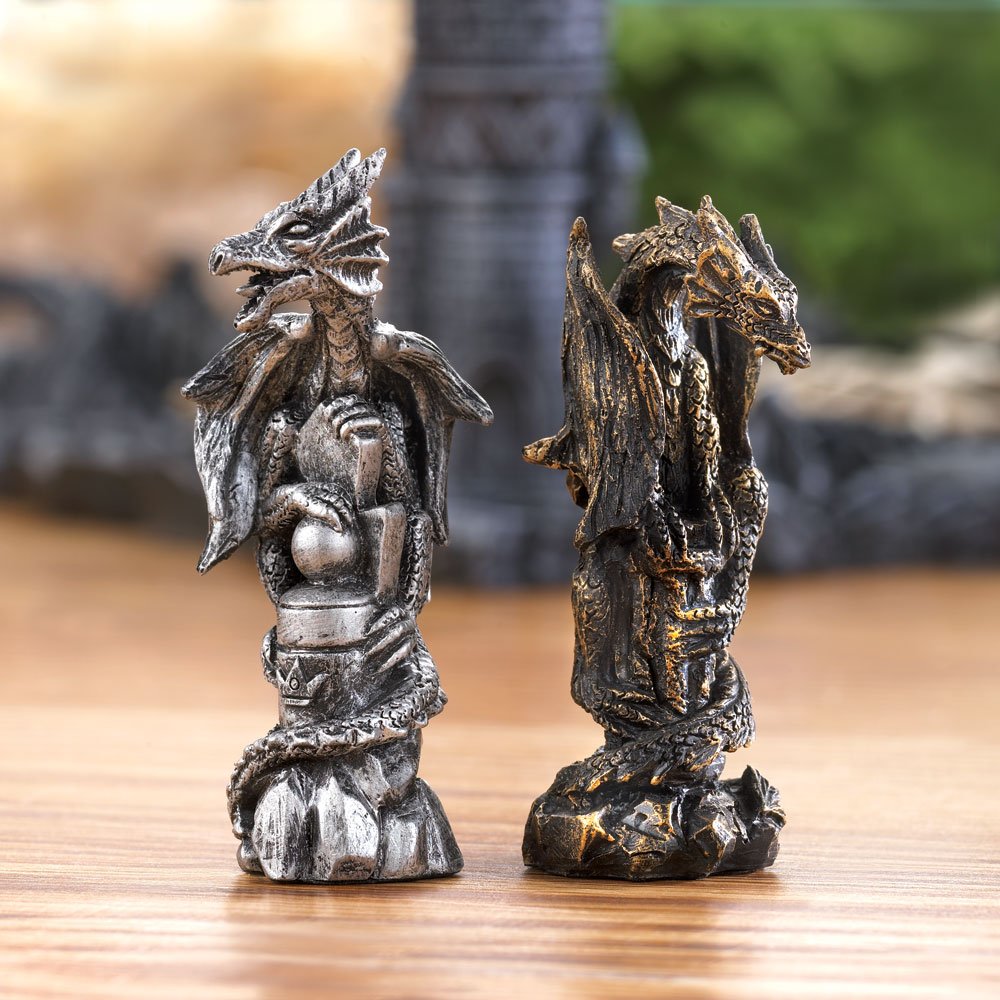 Dragon kingdom chess set