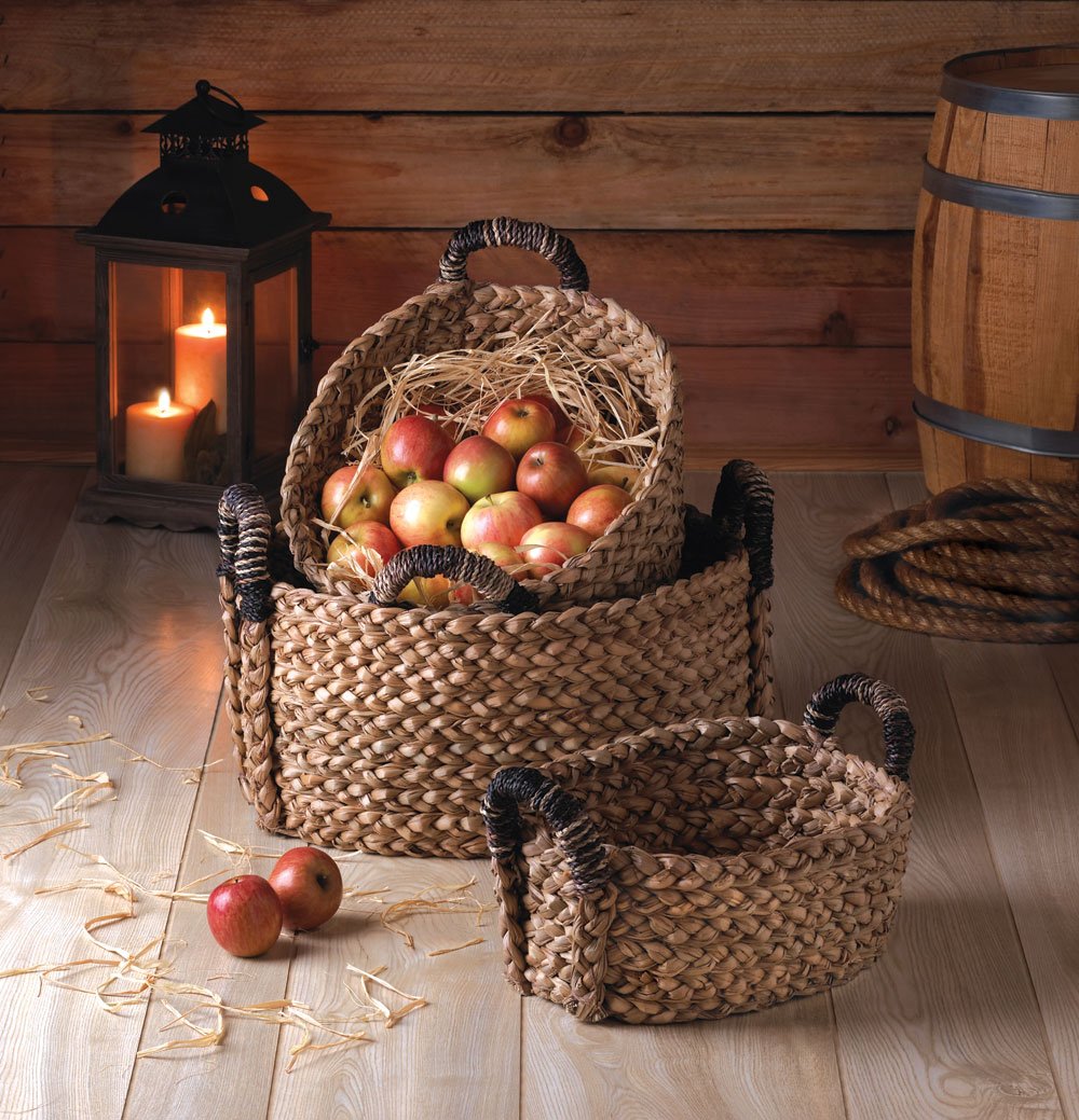 Rustic woven nesting baskets