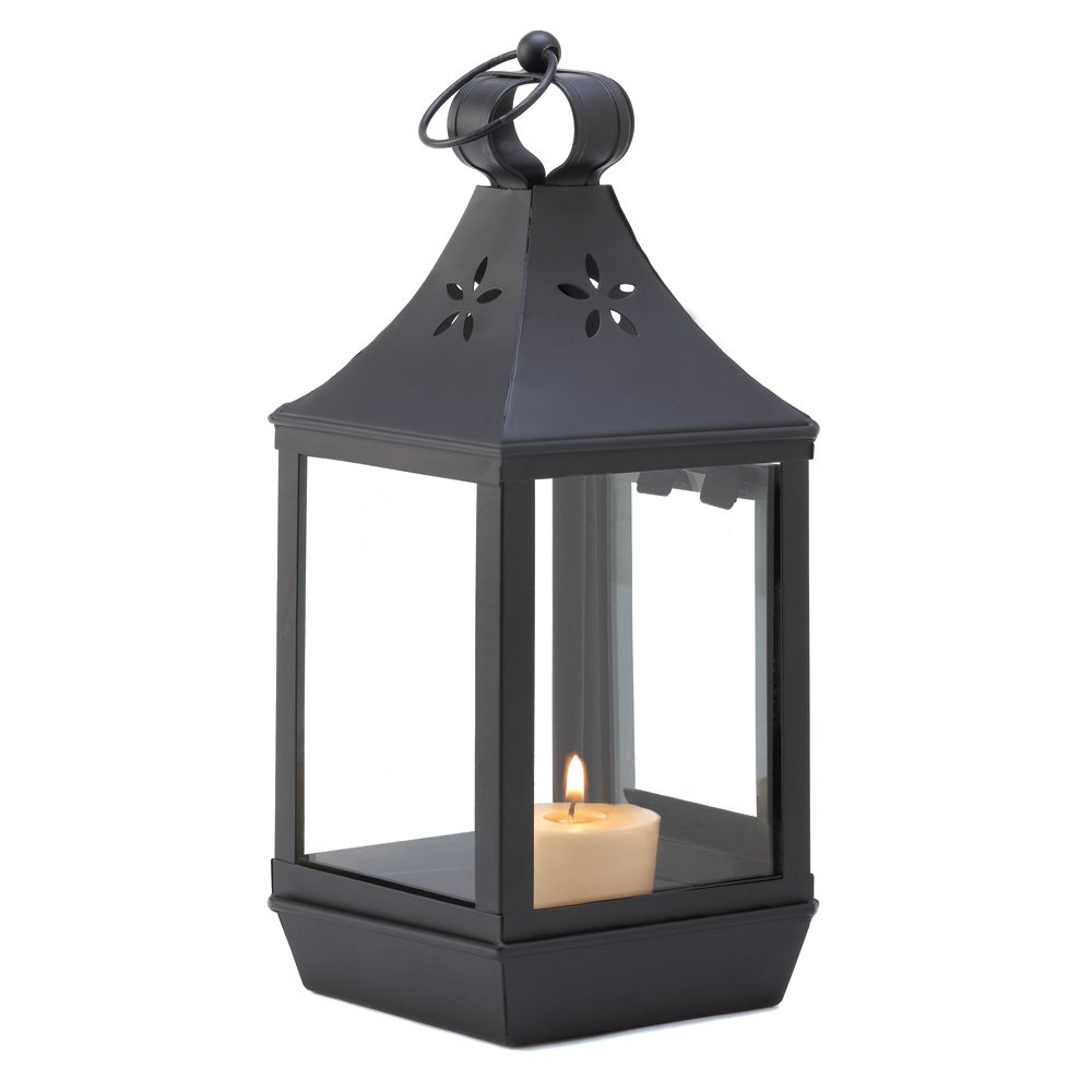 Carriage style candle lantern