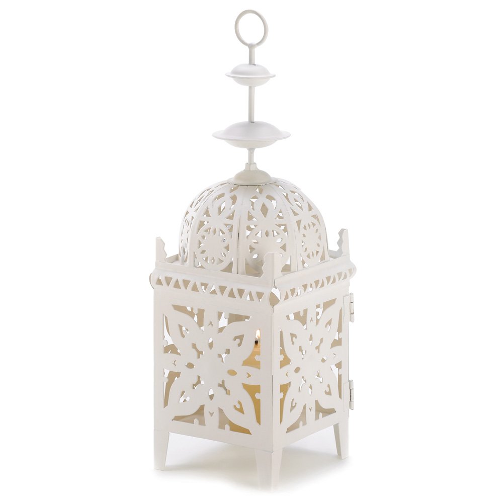 Medallion candle lantern