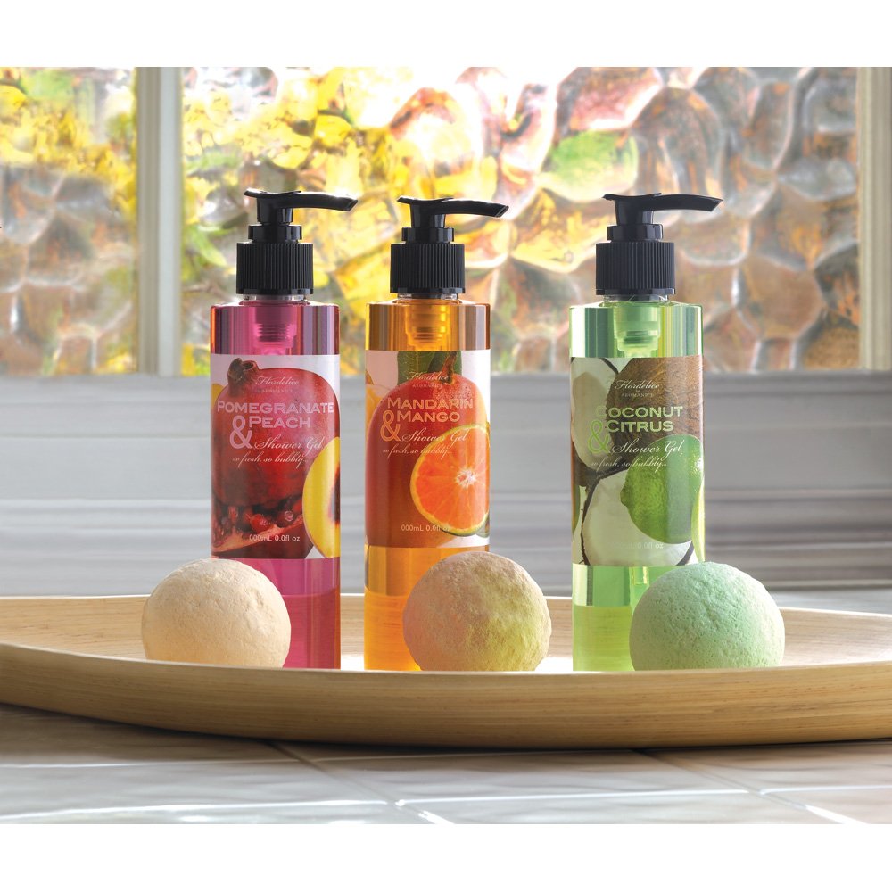Tropical fruits shower gel set