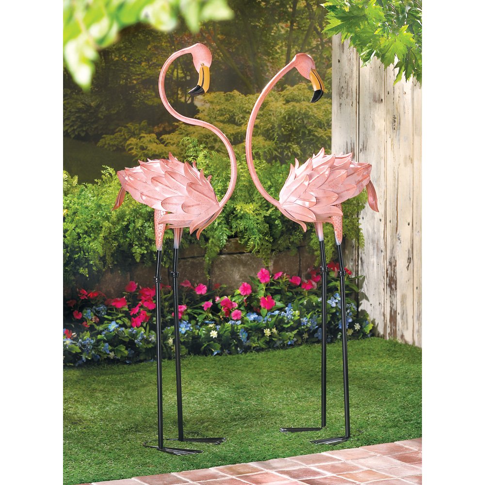 Flamboyant flamingo stakes
