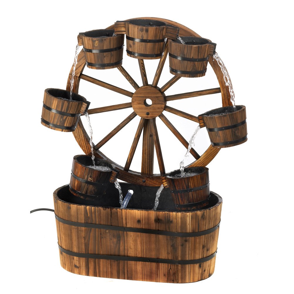 Wagon wheel fountain