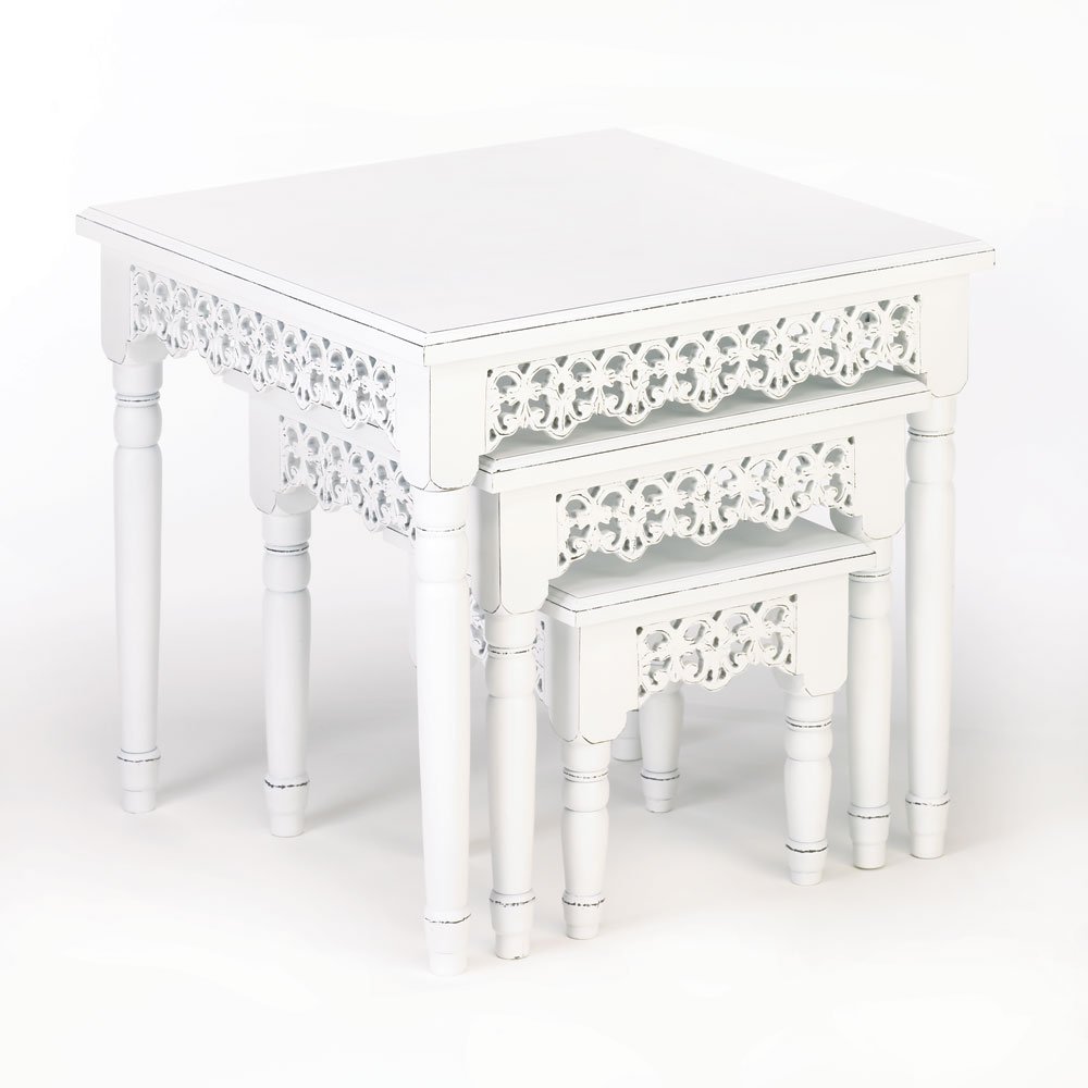 Flourish nesting tables