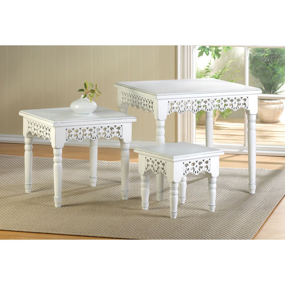 Flourish nesting tables