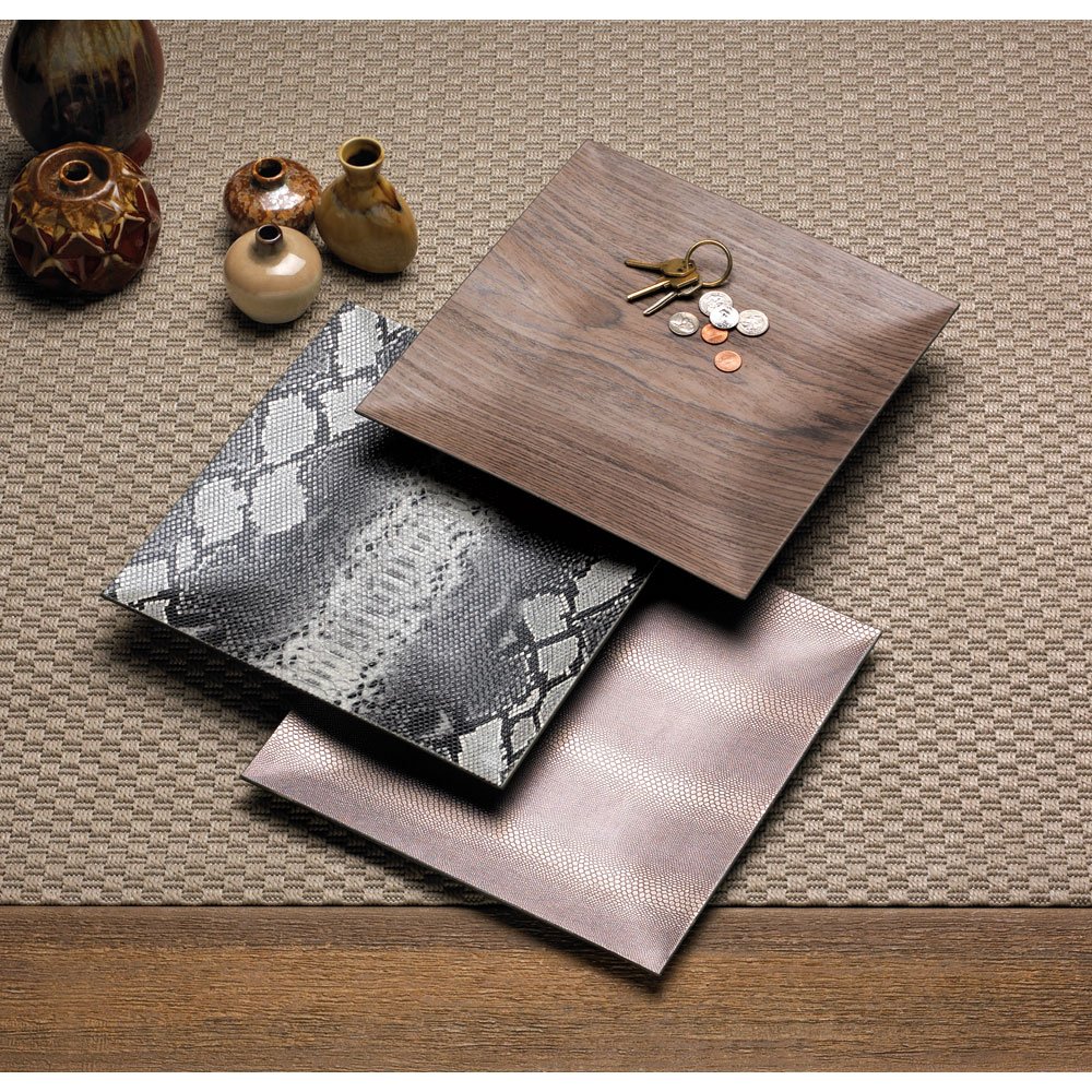 Wild printed decorative plates