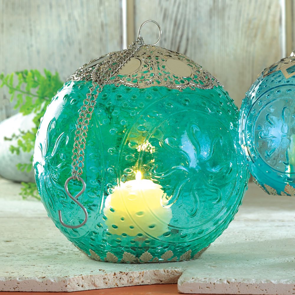Aquamarine globe candle lanter