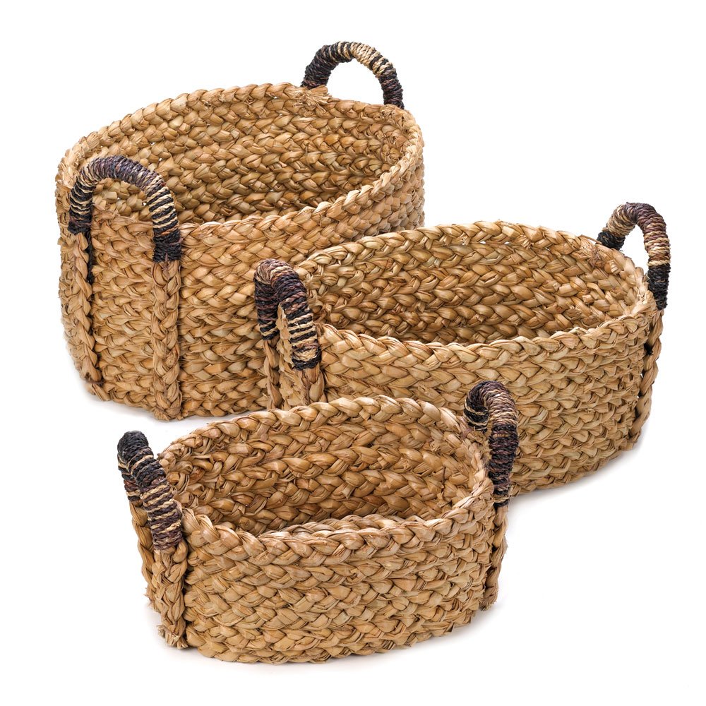 Rustic woven nesting baskets