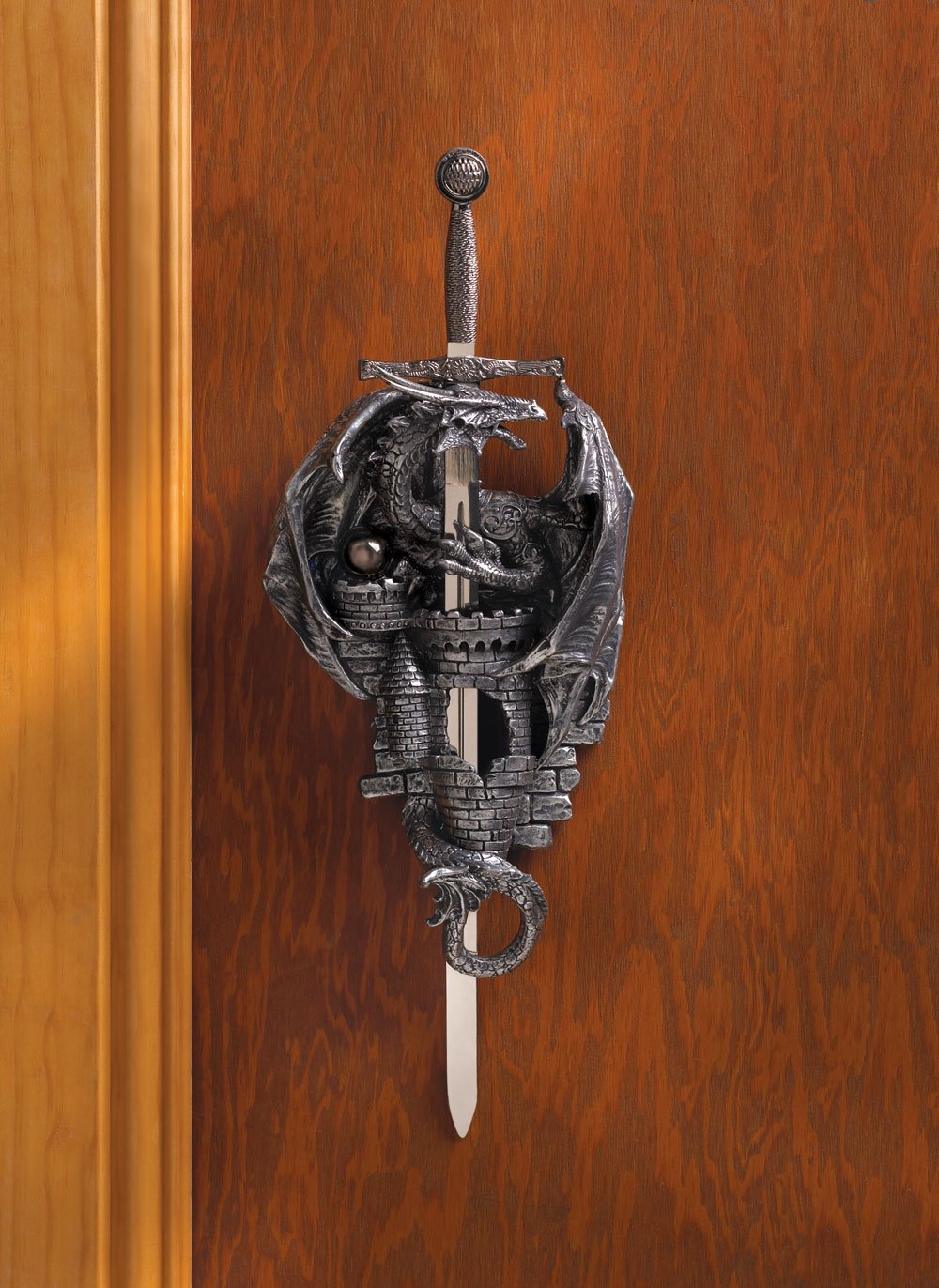 Dragon castle dagger set