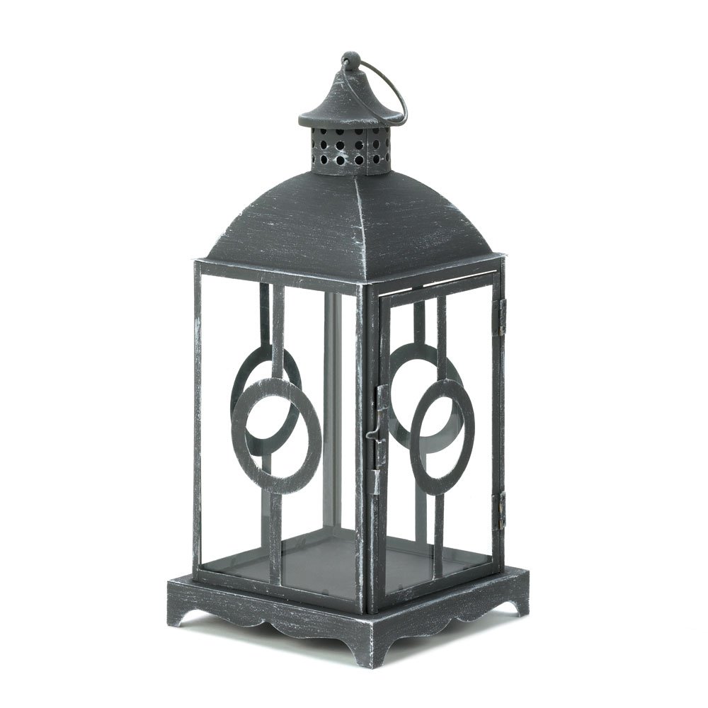 Circlet candle lantern