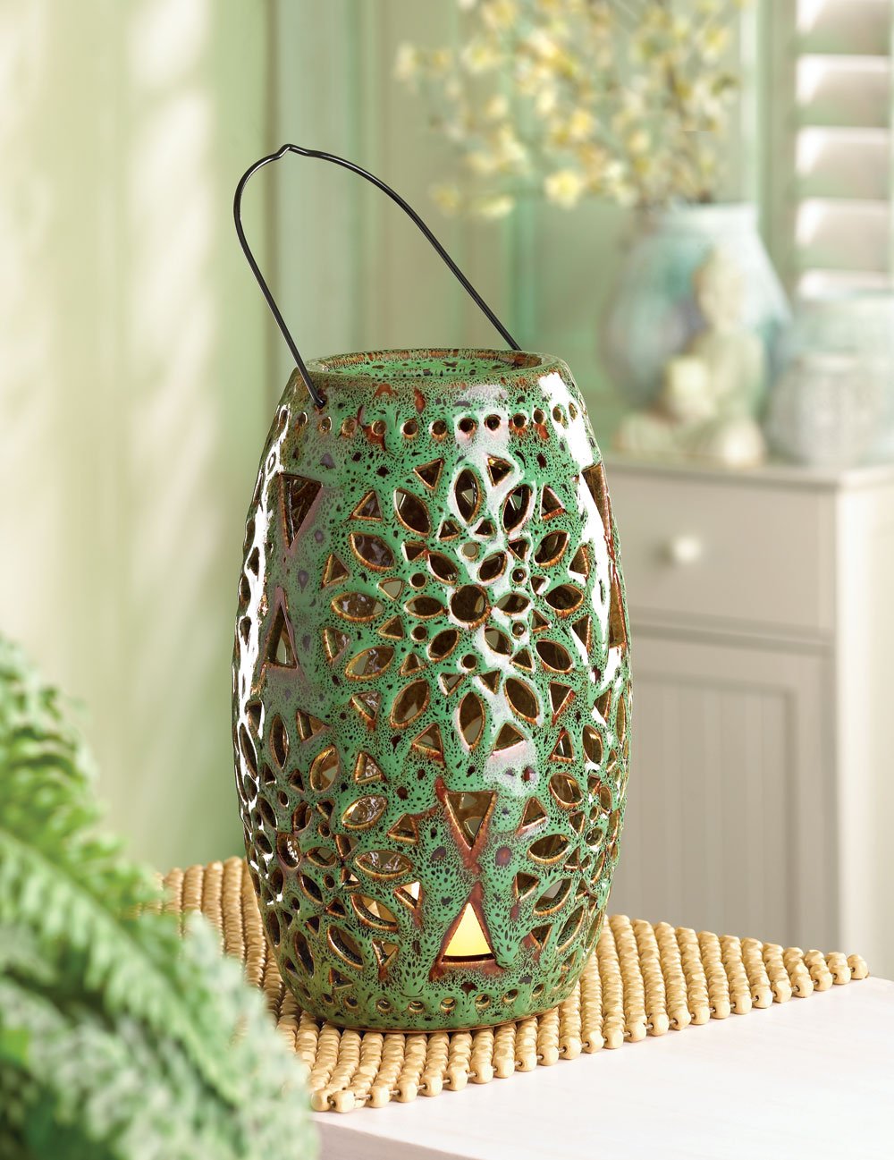 Ceramic green lantern with led candle