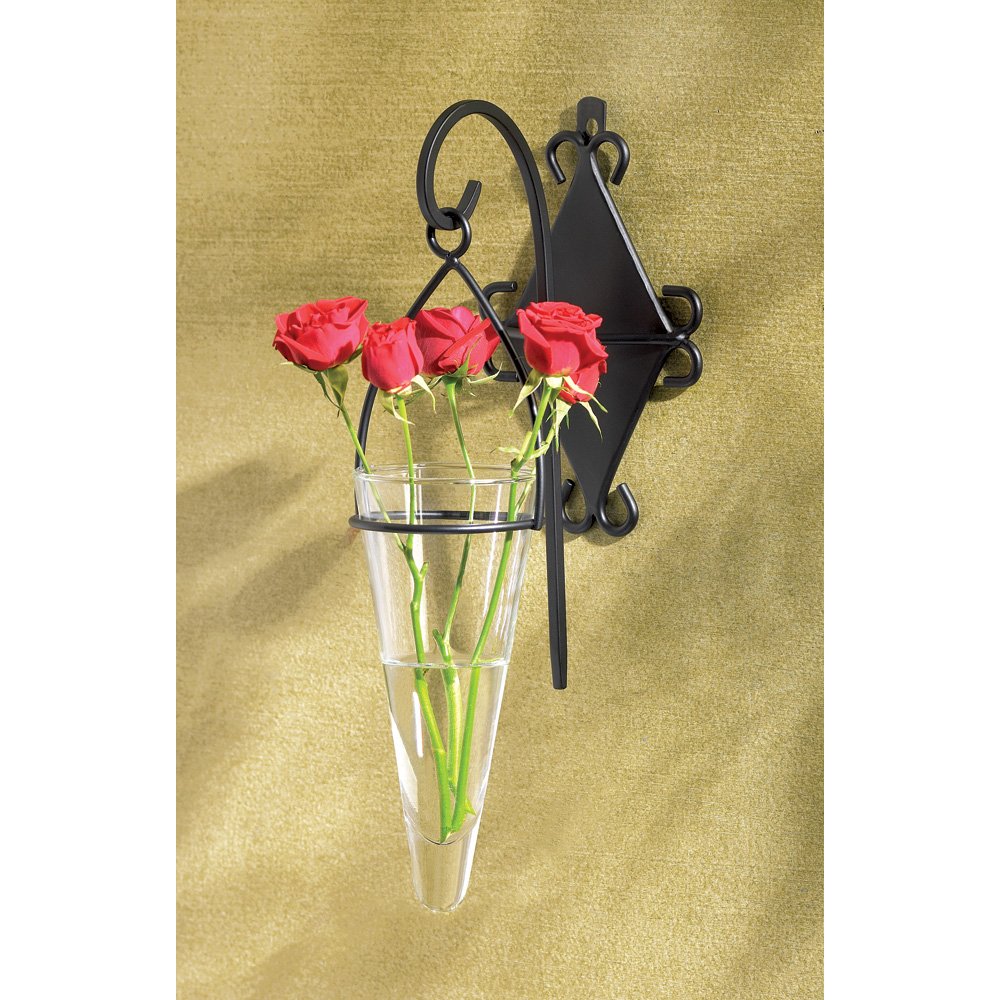 Metal hanging pendant vase