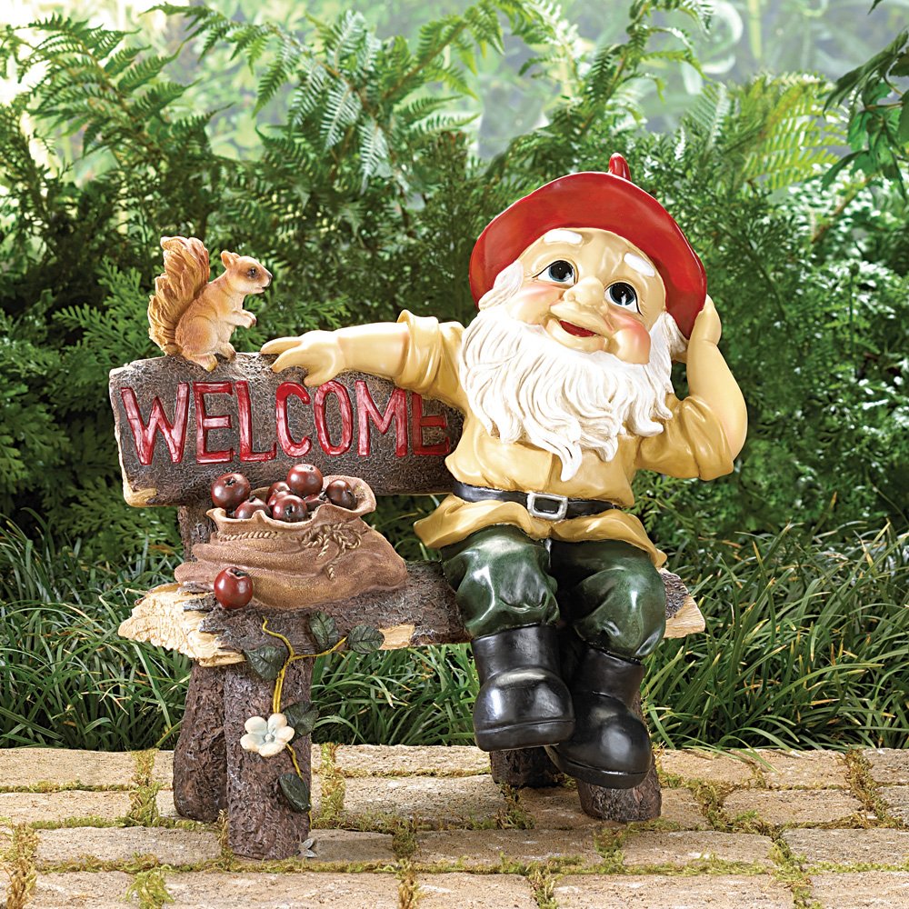 Garden gnome greeting sign