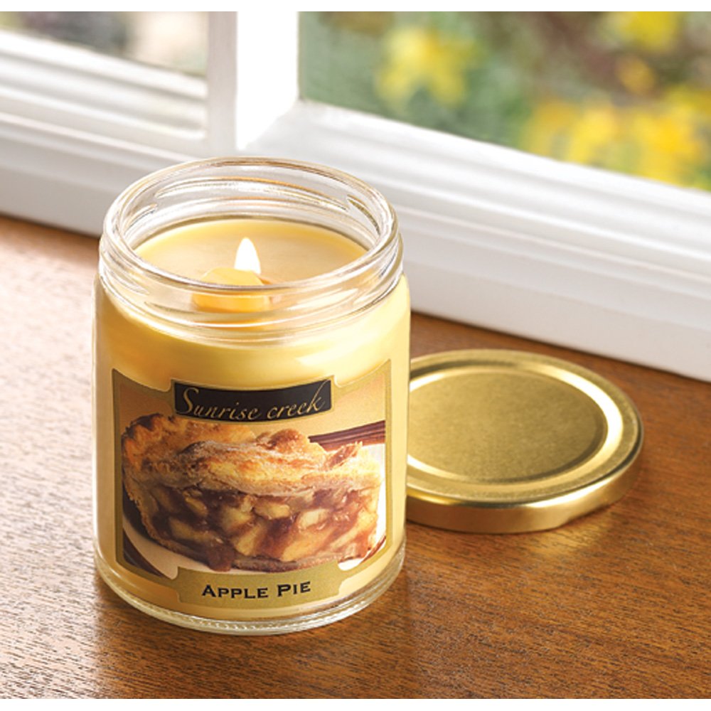Apple pie scent candle